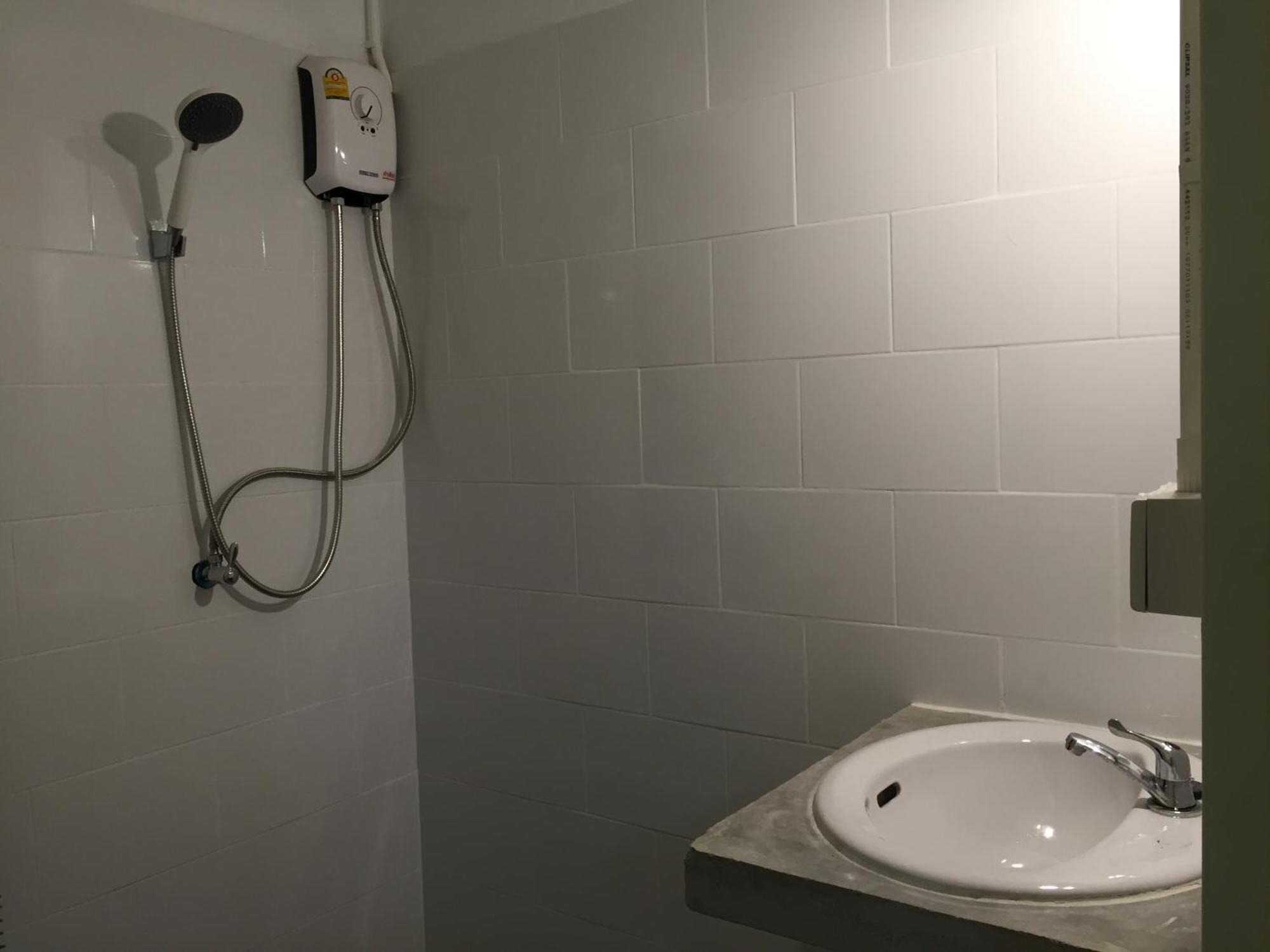 Once In Bangkok With Me Guesthouse Eksteriør bilde